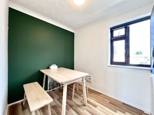 Dining Room- click for photo gallery